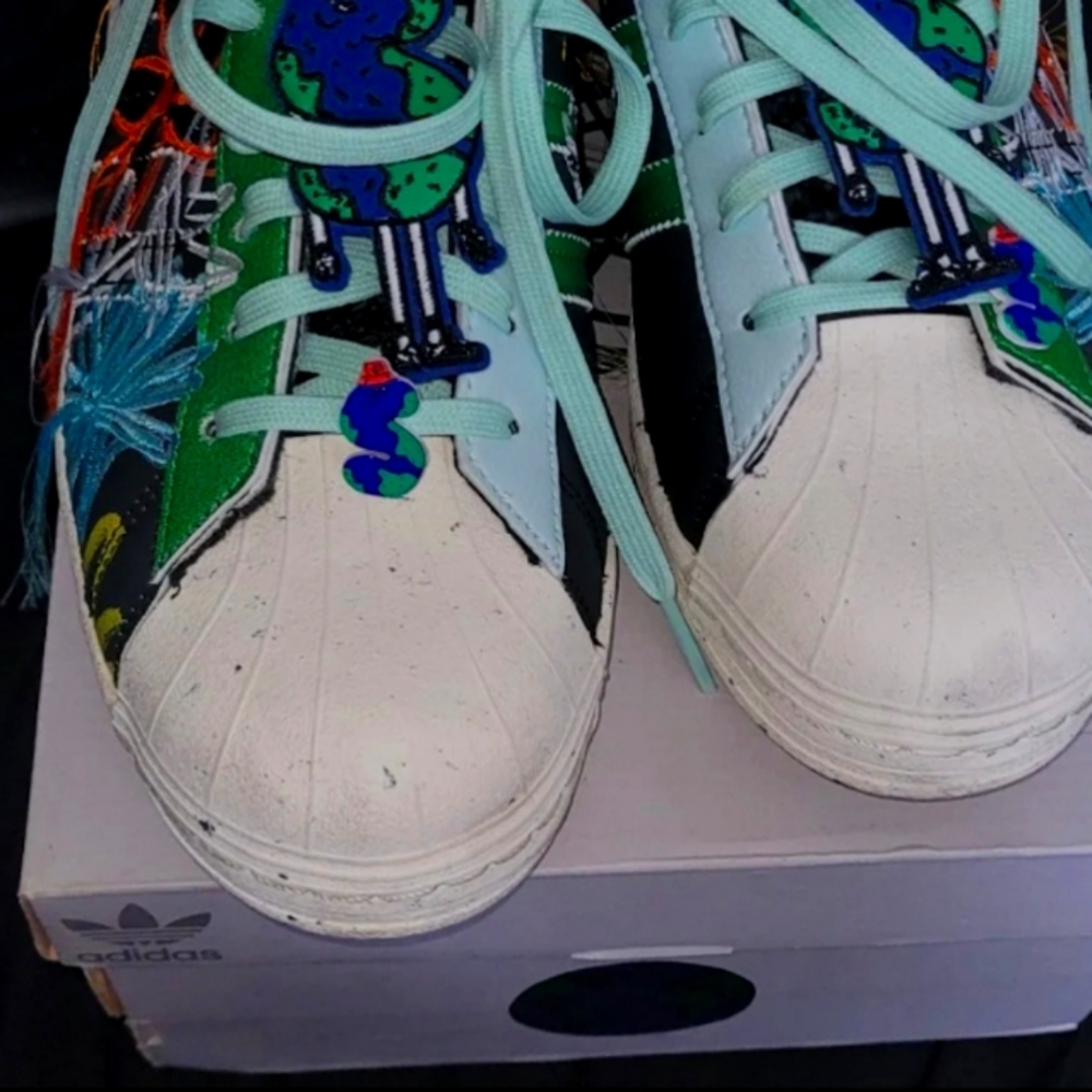 ADIDA SUPERSTARS